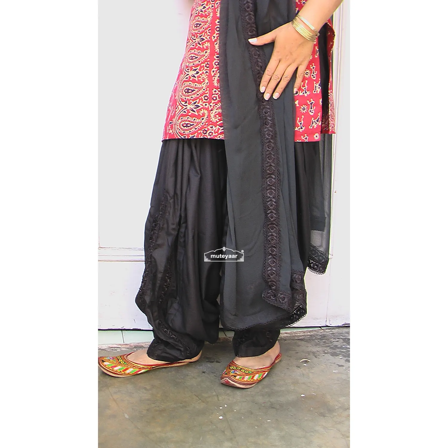 Black Long Lace Work Patiala Salwar Dupatta 1 black longlace dupatta set