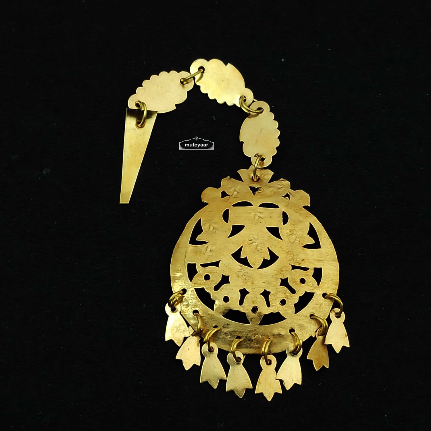 Golden Tikka Tika jewellery for giddha and bhangra