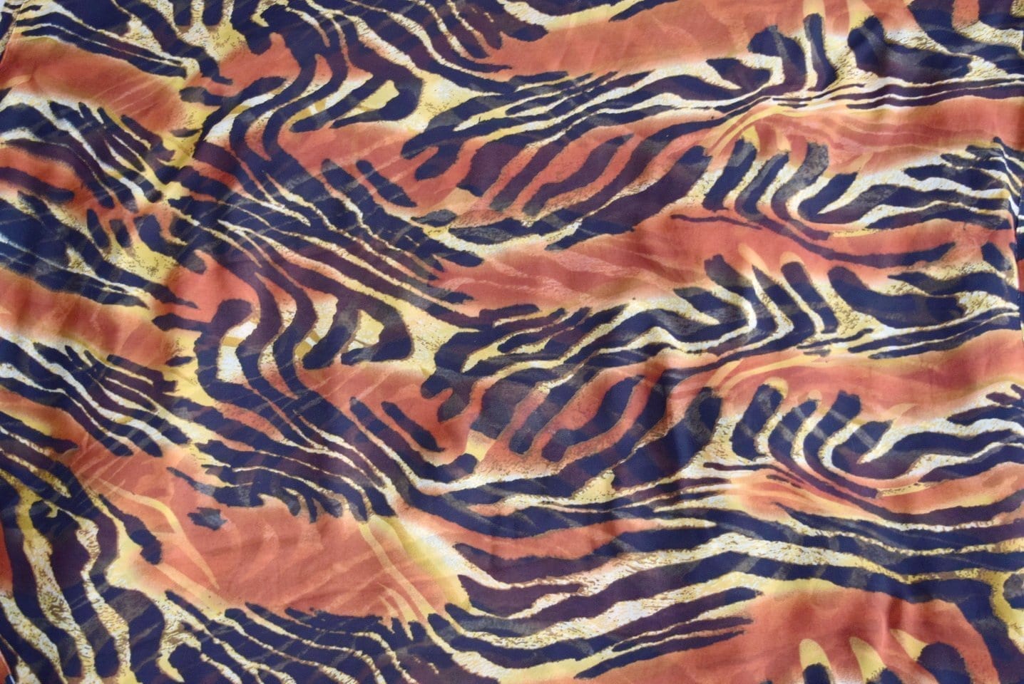 GEORGETTE PRINTED fabric for Kurti, Saree, Salwar, Dupatta GF025 1