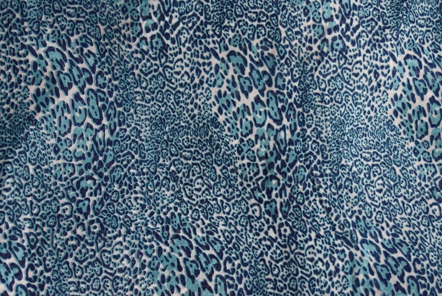 GEORGETTE PRINTED fabric for Kurti, Saree, Salwar, Dupatta GF032 2