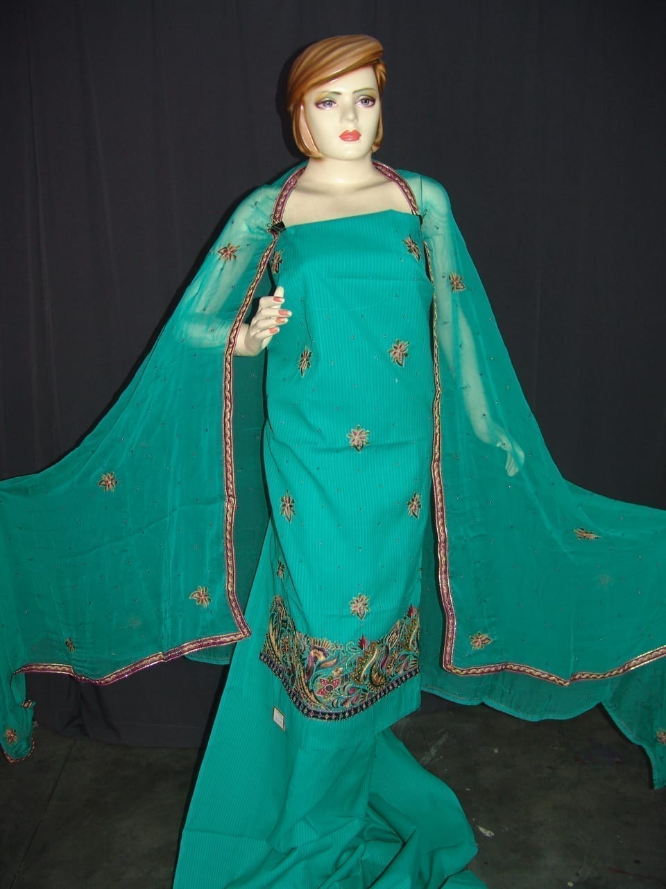Green Hand Embroidered Self Print Cotton Suit H0131 2