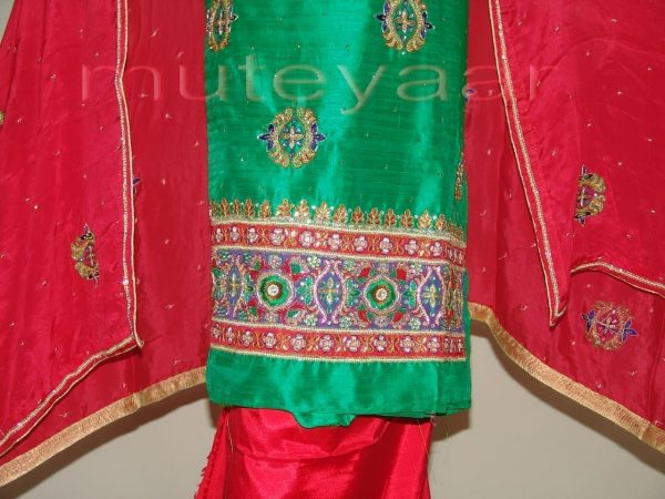 RAW SILK Hand Embroidered party wear Salwar Suit H0181 RAW SILK Hand Embroidered party wear Salwar Suit H0181