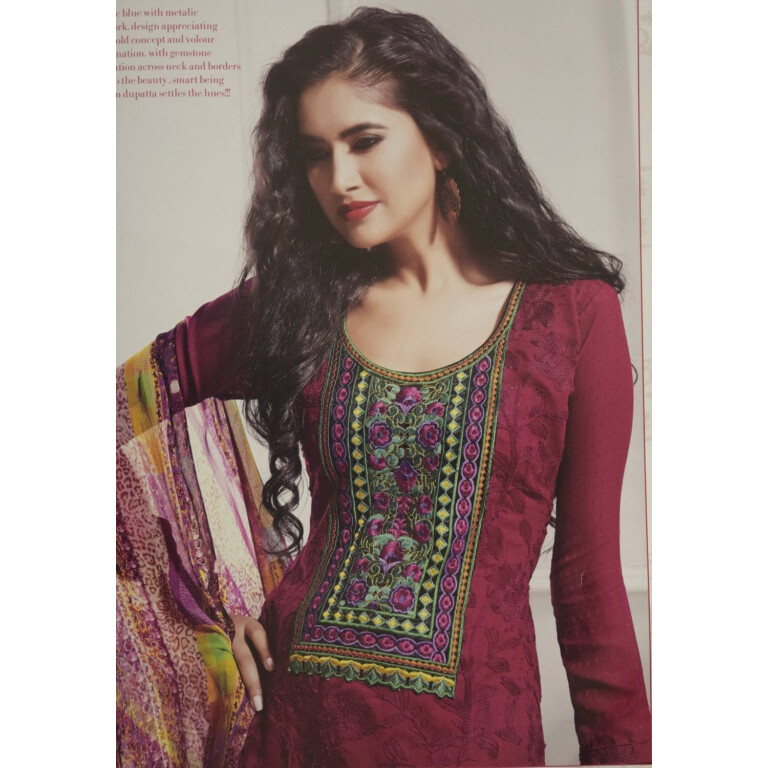 Pakistani style Embroidered Spun Cotswool Pajami Suit Chiffon Dupatta M0314