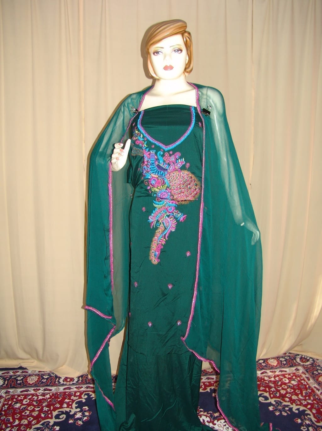 DARK GREEN PEACOCK DESIGN Embrd Patiala Salwar Suit RM066 2 DARK GREEN PEACOCK DESIGN Embrd Patiala Salwar Suit RM066