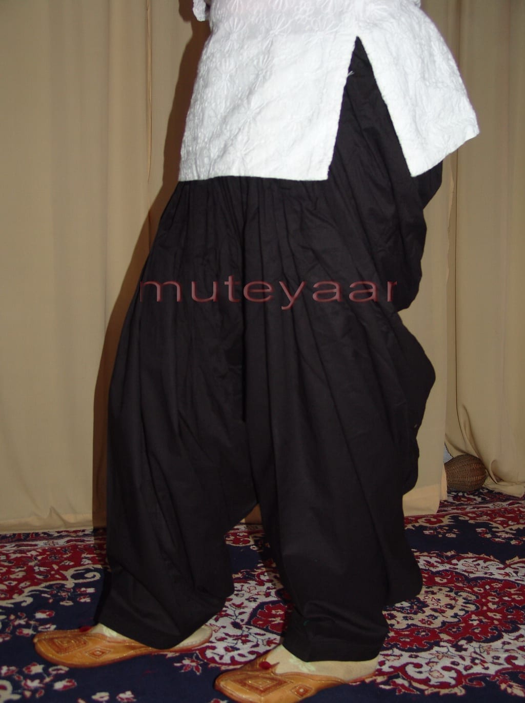 100% PURE COTTON PATIALA SALWAR shalwar from Patiyala City !! 100% PURE COTTON PATIALA SALWAR shalwar from Patiyala City !!