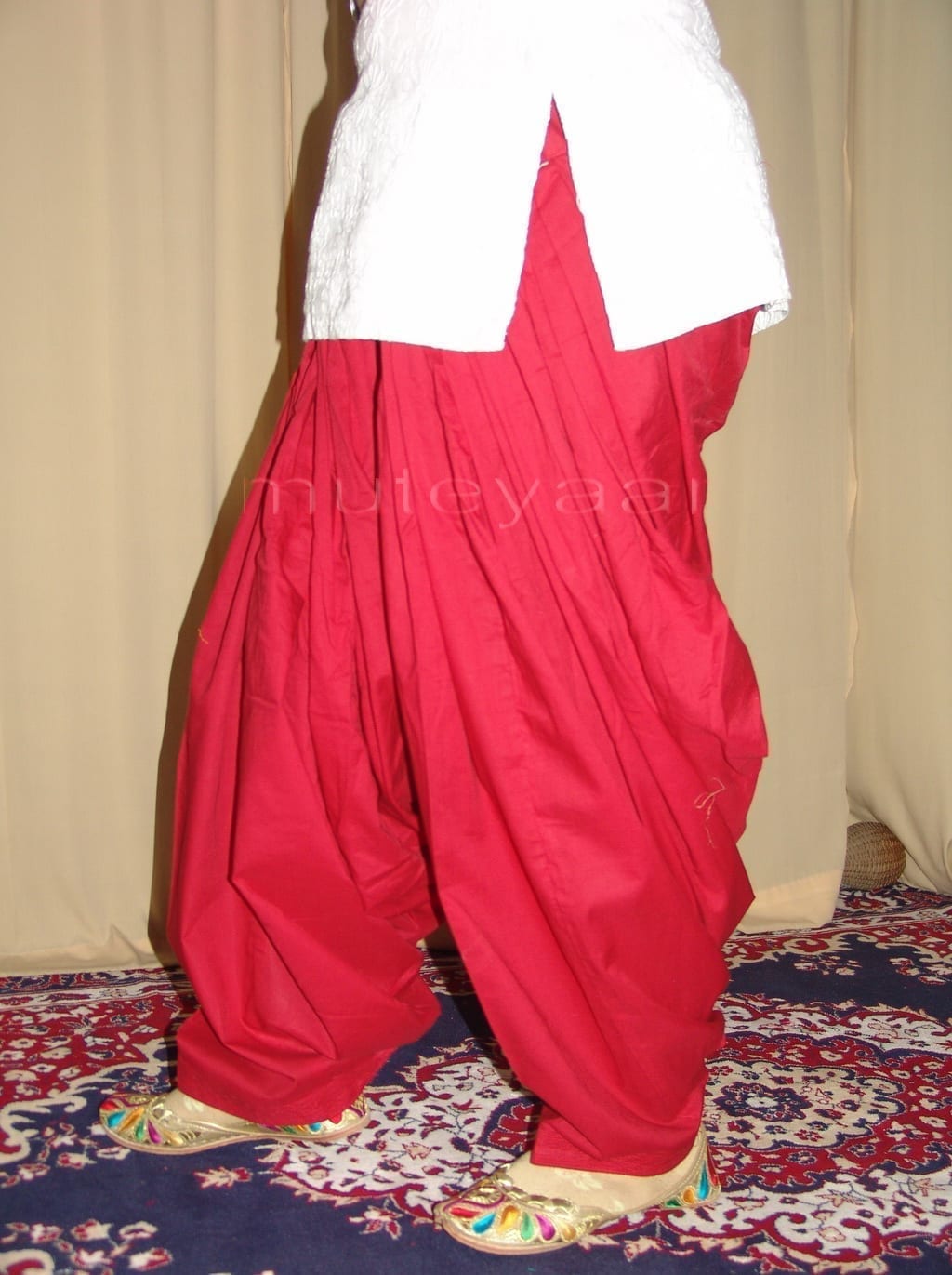 100% PURE COTTON PATIALA SALWAR shalwar from Patiyala City !! 100% PURE COTTON PATIALA SALWAR shalwar from Patiyala City !!
