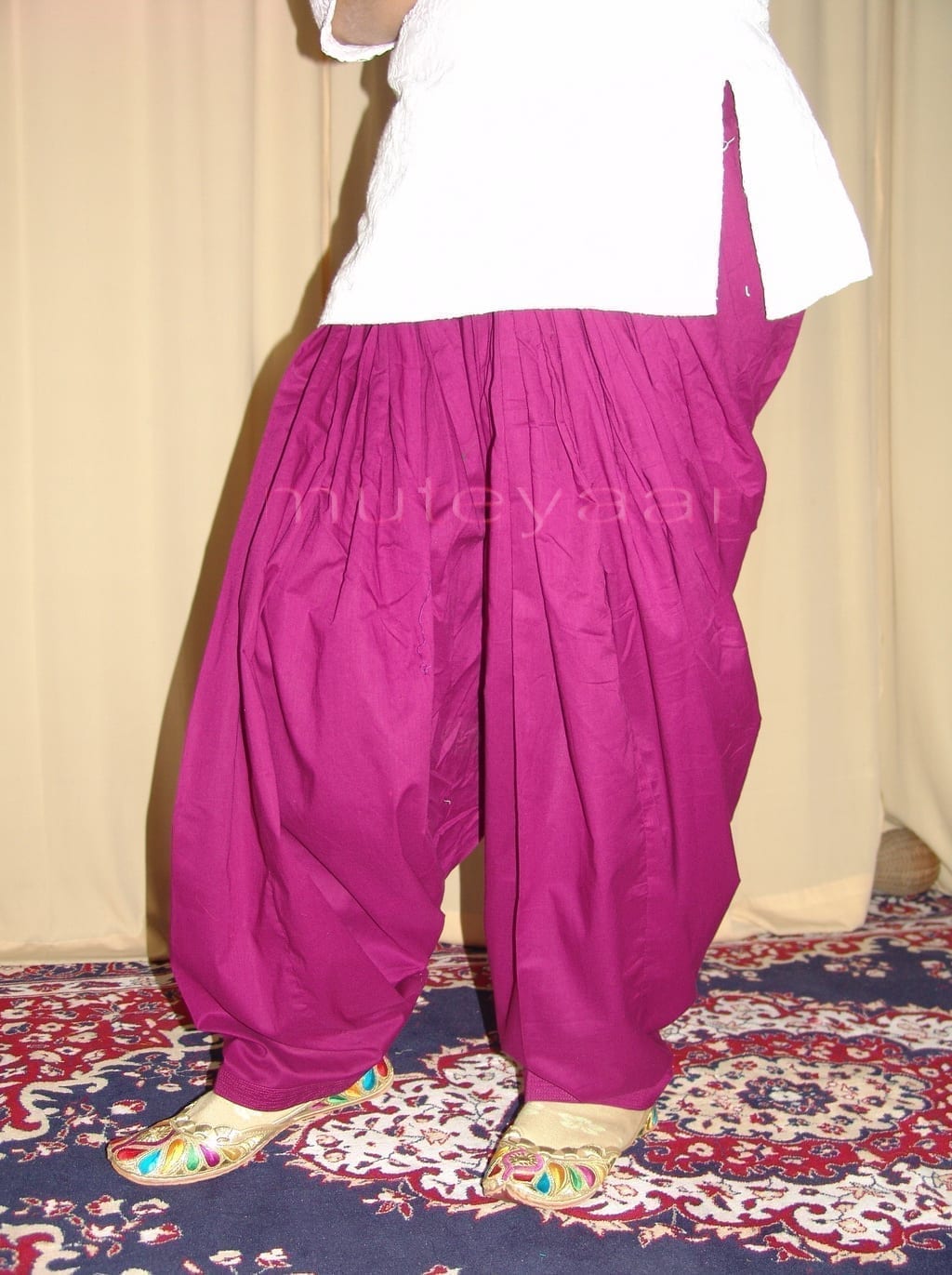 100% PURE COTTON PATIALA SALWAR shalwar from Patiyala City !! 100% PURE COTTON PATIALA SALWAR shalwar from Patiyala City !!