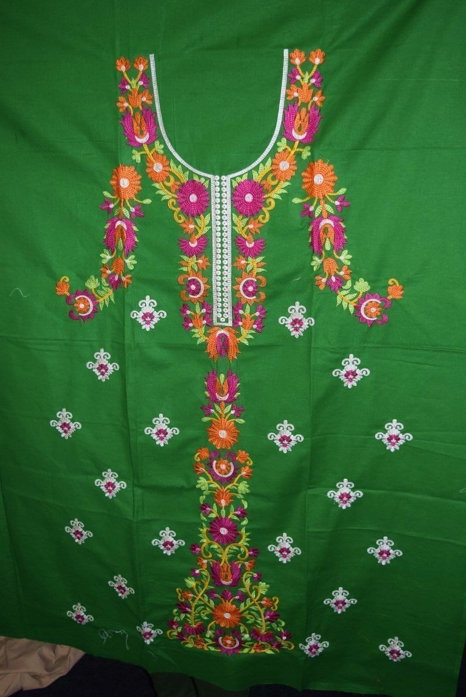 Pure Cotton Unstitched Embroidered Party Wear Kurti / kameez Fabric Cloth K0348 Pure Cotton Unstitched Embroidered Party Wear Kurti / kameez Fabric Cloth K0348