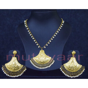 24 Ct. Gold Plated Traditional Punjabi Handmade jewellery Pendant Earrings set J0250