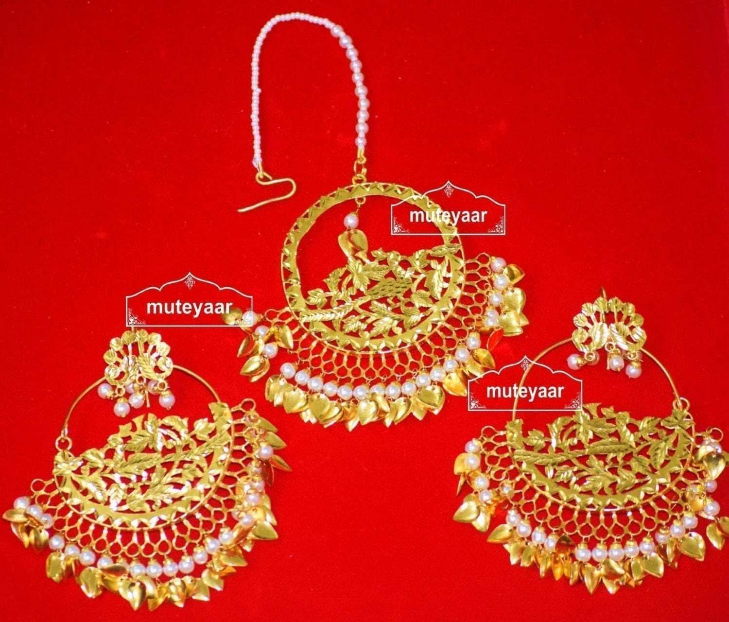 24 Ct. Gold Plated Traditional Punjabi Jewellery Morewali Earrings Tikka Set J0197 24 Ct. Gold Plated Traditional Punjabi Jewellery Morewali Earrings Tikka Set J0197