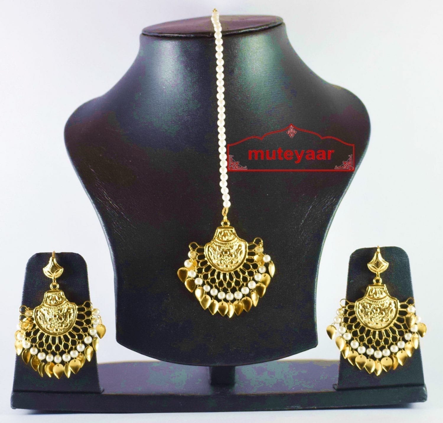 Gold Plated Traditional Punjabi Jewellery Earrings + Tikka set J0247 Gold Plated Traditional Punjabi Jewellery Earrings + Tikka set J0247