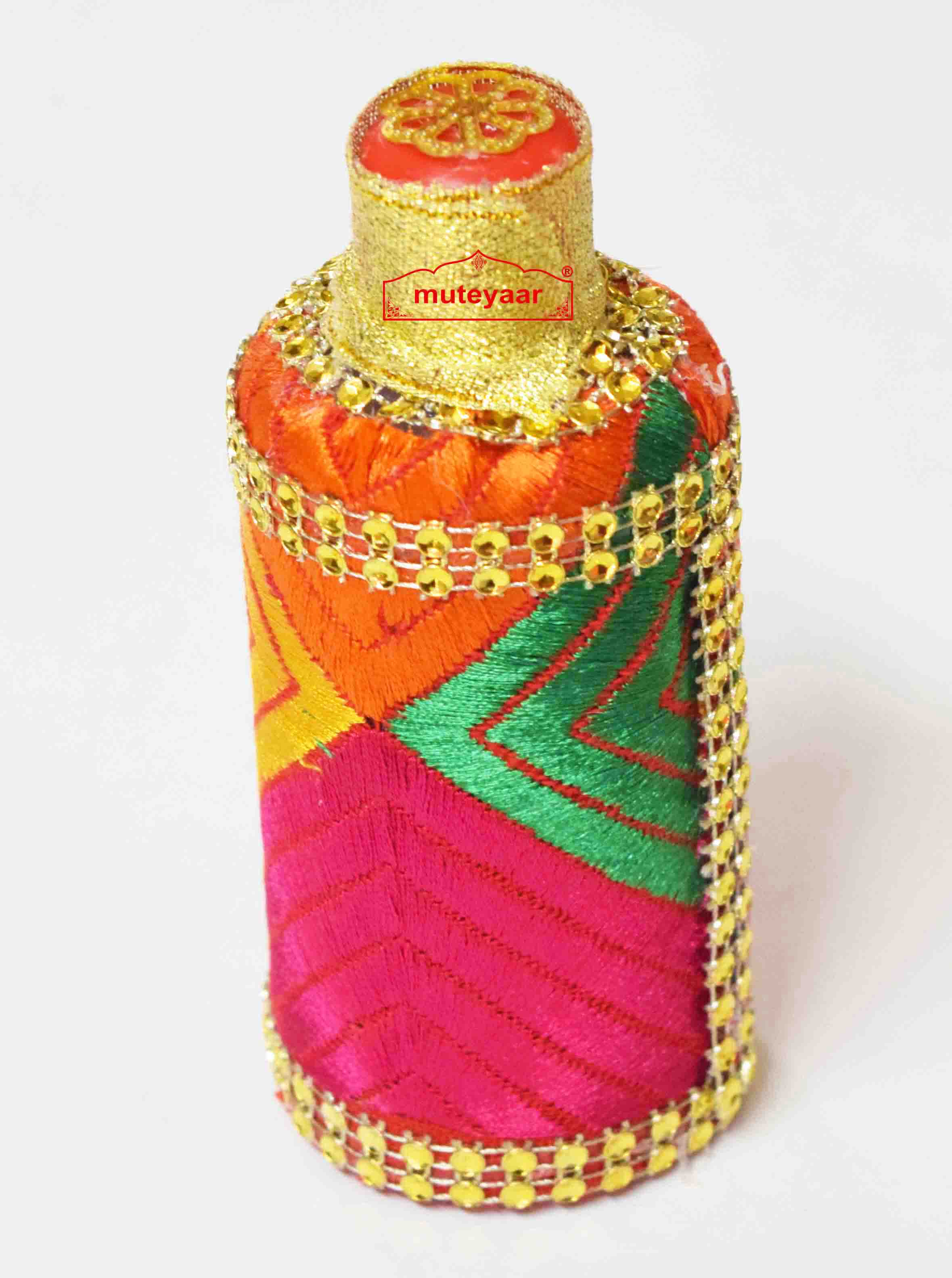Kuppi with Phulkari embellishment for Welcome in Punjabi Wedding Kuppi with Phulkari embellishment for Welcome in Punjabi Wedding