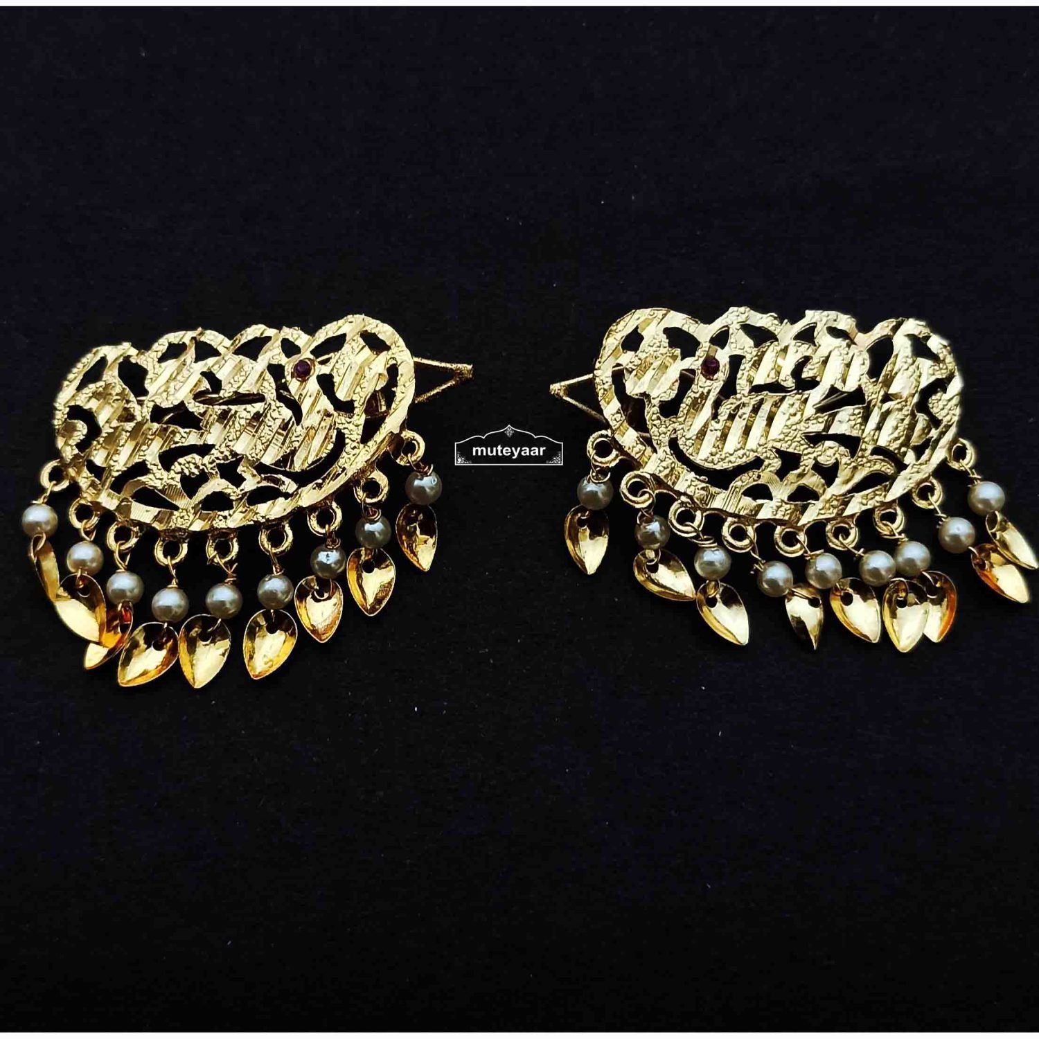 Gold Polished Party Wear Hair Clips Pair with patti and moti J0463