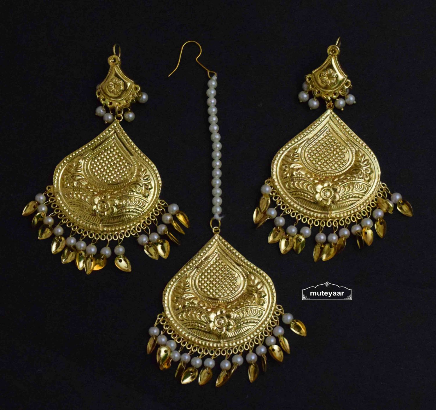 Tear Drop Punjabi Earrings Tikka set J0496 Tear Drop Punjabi Earrings Tikka set J0496