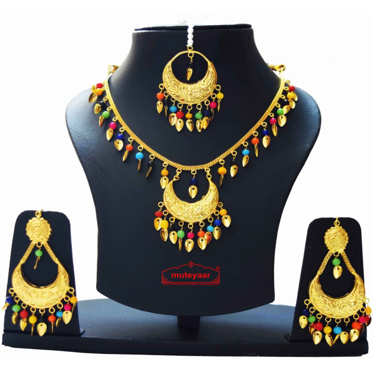 Gold Polished Punjabi Traditional Pendant Chain Earrings Tikka set J0439