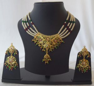 Punjabi Jadau Jewellery Locket Set J4028