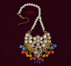 Multicolour Kundan Tikka Mang Teeka J0567