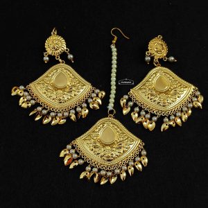 Golden Tikka Earrings Set J0747