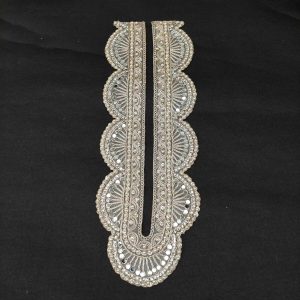 Moti Kundan Work Neck Patch Motif MT099
