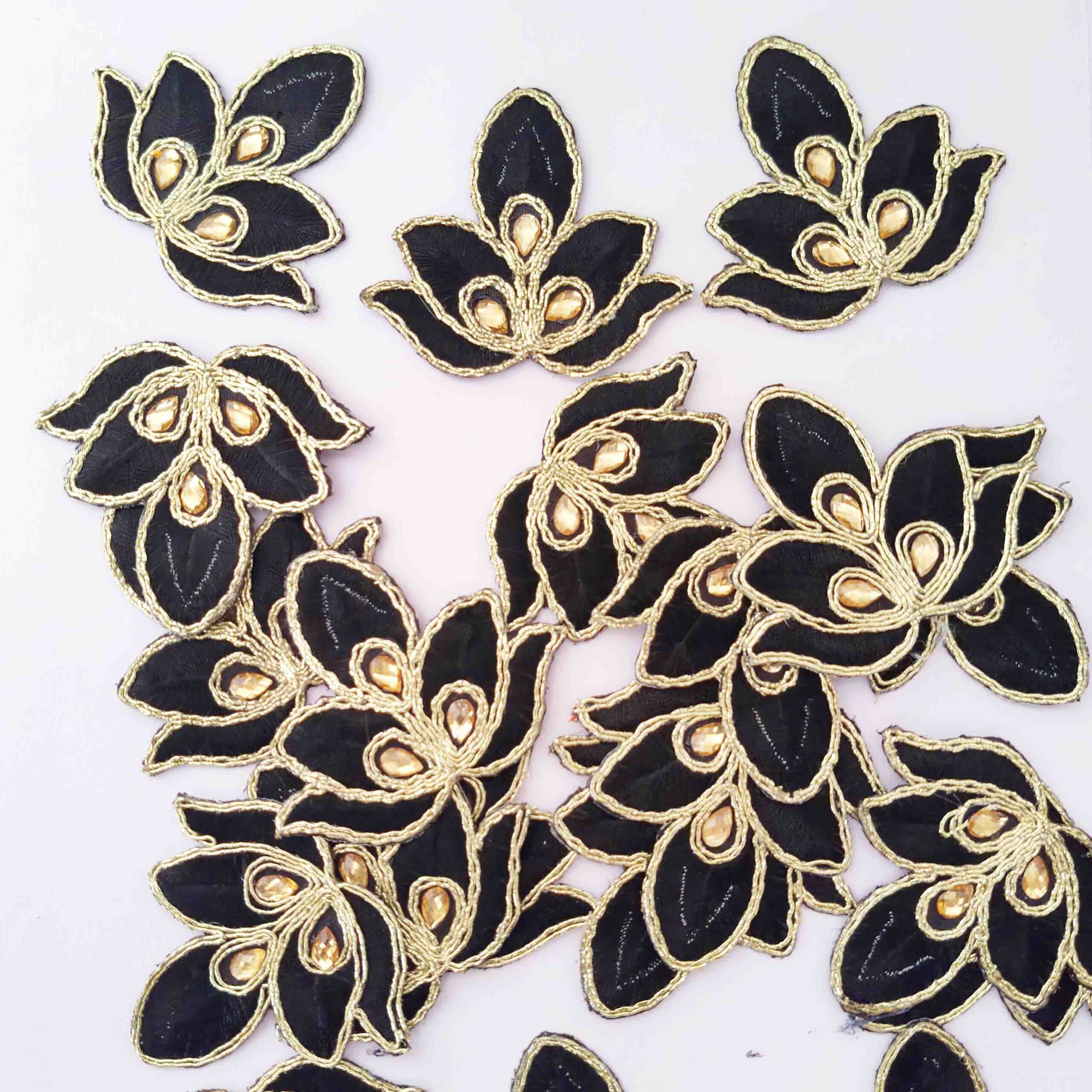 Black Motifs Pack of 25 pcs MT111 3 Black Motifs Pack of 25 pcs MT111
