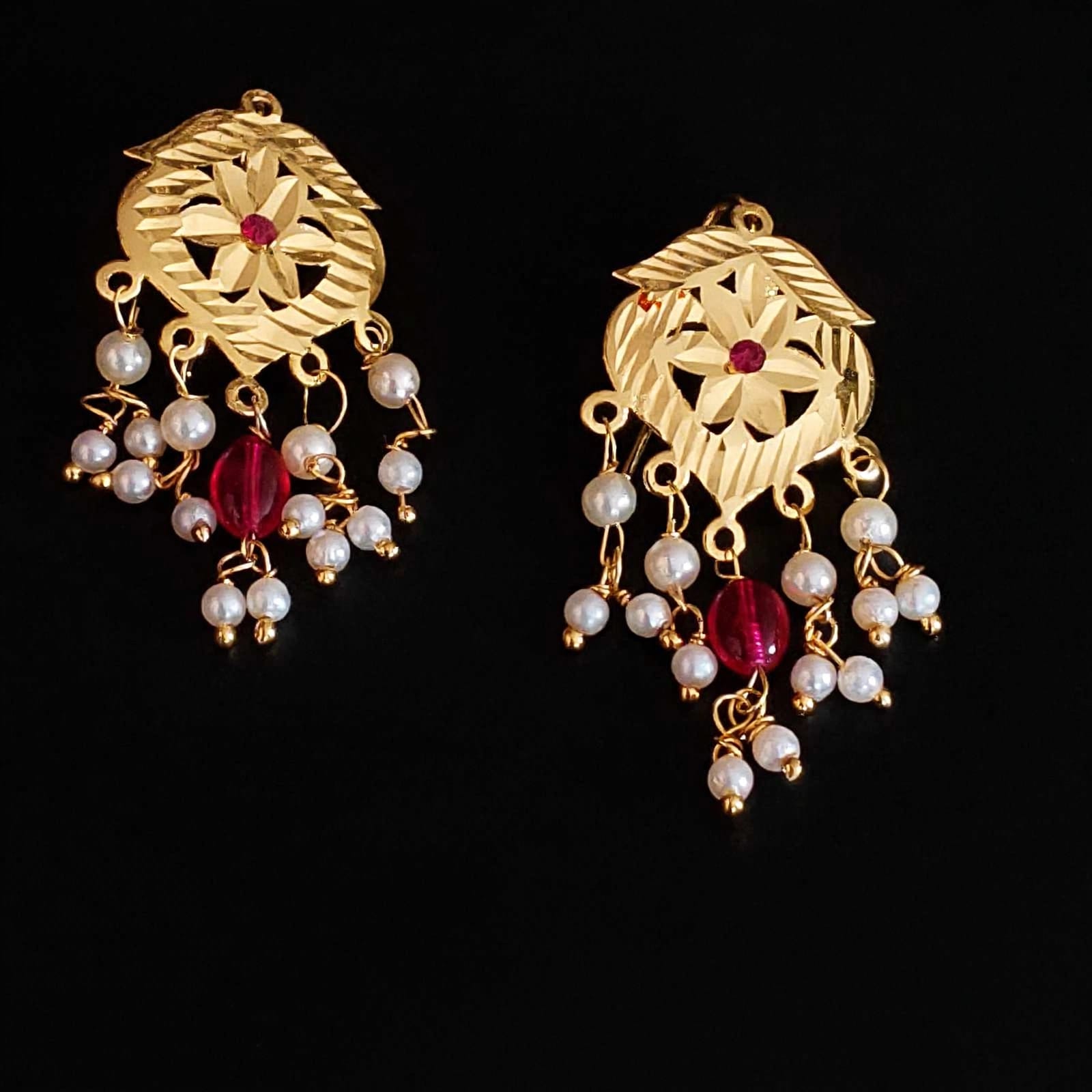 Small Earrings Pair J0796 5 J0796 magenta